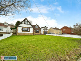 Diosg, Castle Street, Blackwood NP12 3UH