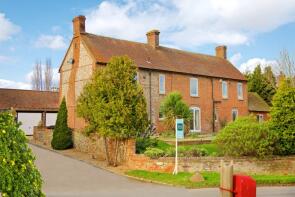 Westbrook Farm, Road Running Through Henton, Henton, Chinnor OX39 4AE