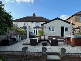 10, Church Avenue, Bristol BS30 5JJ