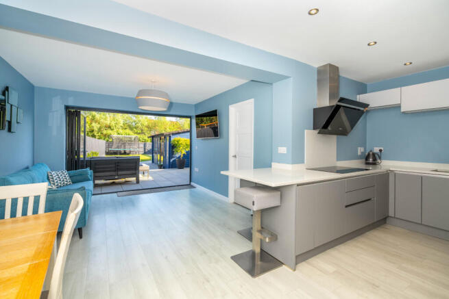 Kitchen Day Room