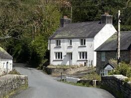 Ynys Wen, C1014 From Pont Rhydgoy Bridge To The Junction Of The C1077, Llanon SY23 5JW