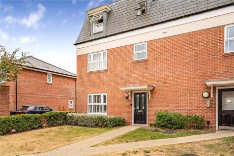 Heath Way, Shenley, Radlett, Hertfordshire, WD7