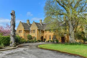 Pitsford House West, Manor Road, Northampton NN6 9AR