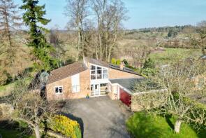 11, Cedar Hythe, Northampton NN6 8BG