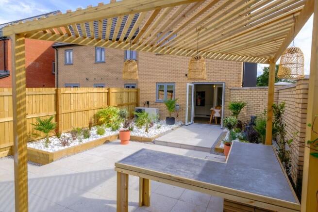 Show Home Image