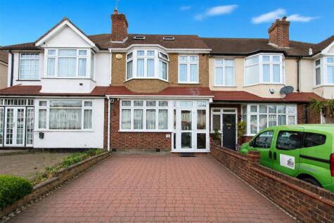 Stoneleigh Avenue, Worcester Park