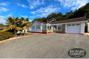 101, Hillside Drive, Christchurch BH23 2SZ