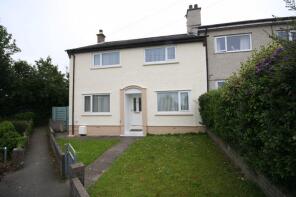 89, Maes Llwyn, Amlwch LL68 9BG