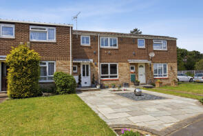 8, Green Lane, Datchet, Slough SL3 9EX
