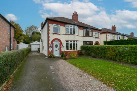 Chester Road, Whitby, CH65