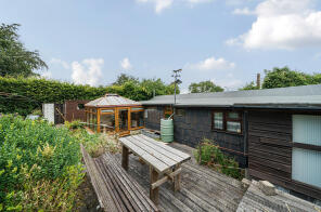 The Jacketings, Underhill Lane, Hassocks BN6 9PJ