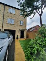 17, Pugneys Avenue, Crigglestone, Wakefield WF4 3FT