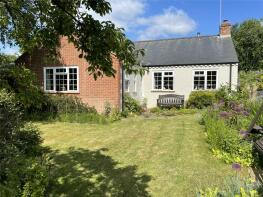 Paddock Cottage, Pewsey Road, Pewsey SN9 6EN