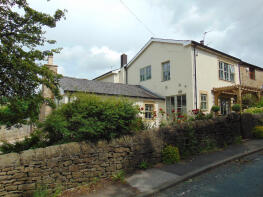 Maytrees, Clitheroe Road, Knowle Green, Preston PR3 2YQ