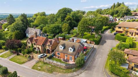 Knights Close, Great Brickhill, Buckinghamshire