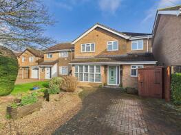 17, Oxmoor, Gloucester GL4 5XW