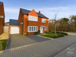 3, Langland Close, Buckingham MK18 4NE
