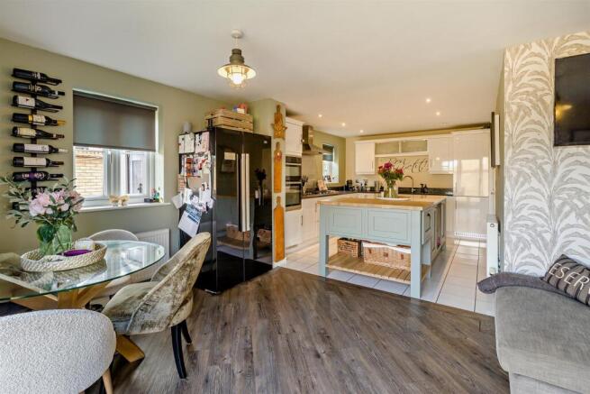 8695975-interior19-800.jpg