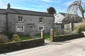 Ivy House, Town End, Buxton SK17 9UF
