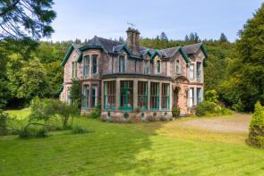 Callander Lodge, Leny Feus, Callander FK17 8AS
