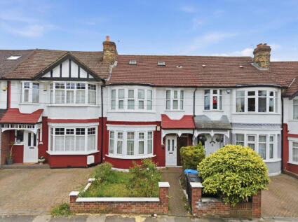 Hamilton Crescent, Palmers Green N13