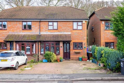 Harrow Road, Warlingham, CR6