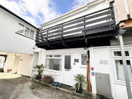 4c Heylyn Cottage, The Ferryboat Inn Complex, Helford Passage, Falmouth TR11 5LB