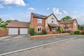 35, Saxon Close, Oake, Taunton TA4 1JA