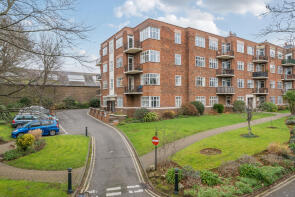 8, Fairways, Dyke Road, Brighton BN1 5AB