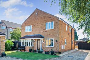 4, St Vincents Close, Peterborough PE6 8QP