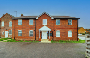 2, Marnham House, Long Chaulden, Hemel Hempstead HP1 2NU