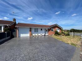 22, Old Farm Road, Rhostyllen, Wrexham LL14 4DX