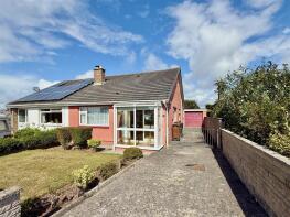 70, Mewstone Avenue, Plymouth PL9 0HT