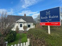 Cliff View, Sea Road, Winchelsea TN36 4LA