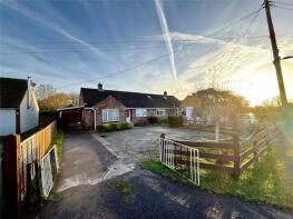 Linway, Mark Road, Watchfield, Highbridge TA9 4RD