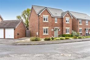 28, Pigeon House Close, Droitwich WR9 0FA