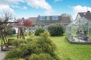 Bellarine, Leonardston Road, Llanstadwell, Milford Haven SA73 1EP
