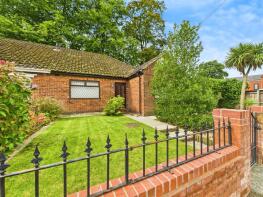 12, Ross Close, Wigan WN2 1BH