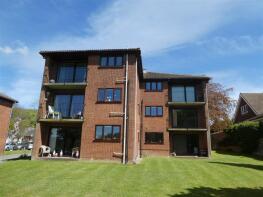 5, 97 Leahurst Court, London Road, Dover CT16 3PR