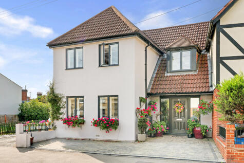 Forest Road, Loughton, Essex, IG10