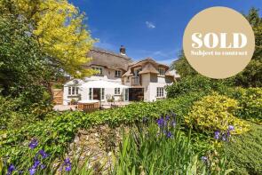 Thatchly, The Street, Henfield BN5 9LU