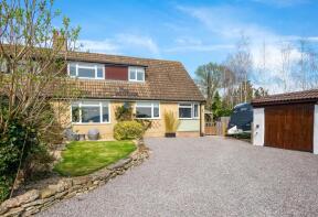 Manor Larches, Brickwalk, Evesham WR11 7PX