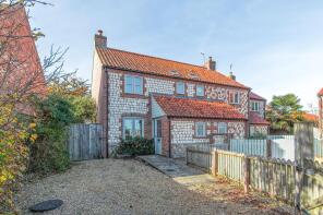 1 Rosedene, Stonegate Yard, Beacon Hill Road, King's Lynn PE31 8EZ