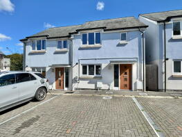 11, Ottor Road, Yelverton PL20 6FL