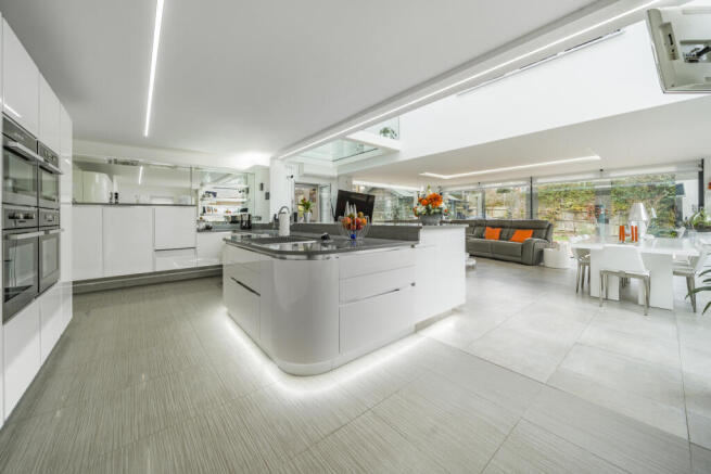Kitchen/ Family