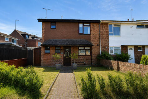 Elgar Walk, Purbrook