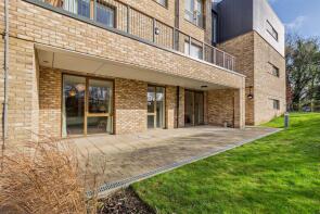 Flat 10, Meadow View Court, The Orpines, Wateringbury, Maidstone ME18 5FA