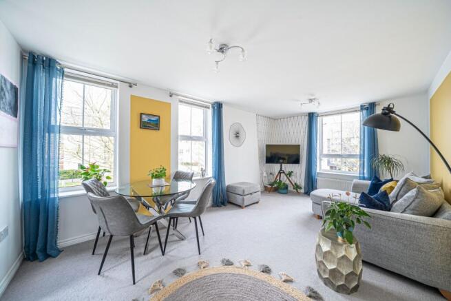 Living/Dining Room