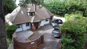 The Lodge, Corfe Lodge Road, Broadstone BH18 9NG