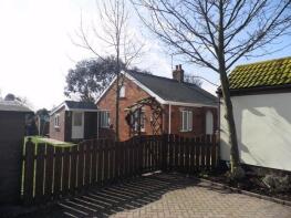Holmlea, Seaside Road, Withernsea HU19 2RA